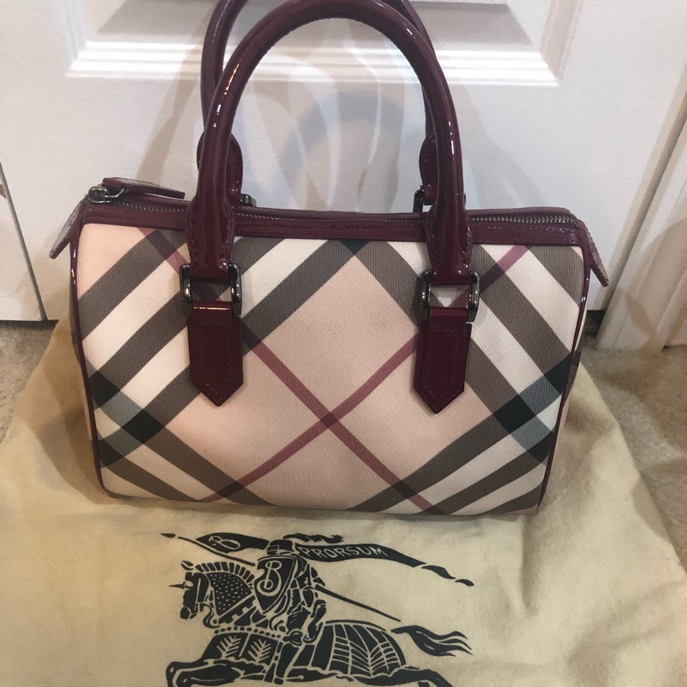 Burberry Nova Chester Bowling Bag in Raspberry